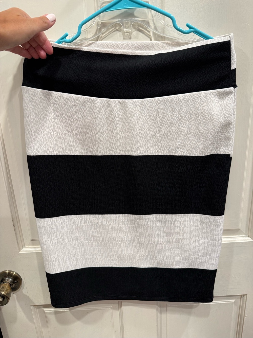 LuLaRoe Black and White Horizontal Stripe Pencil Skirt
